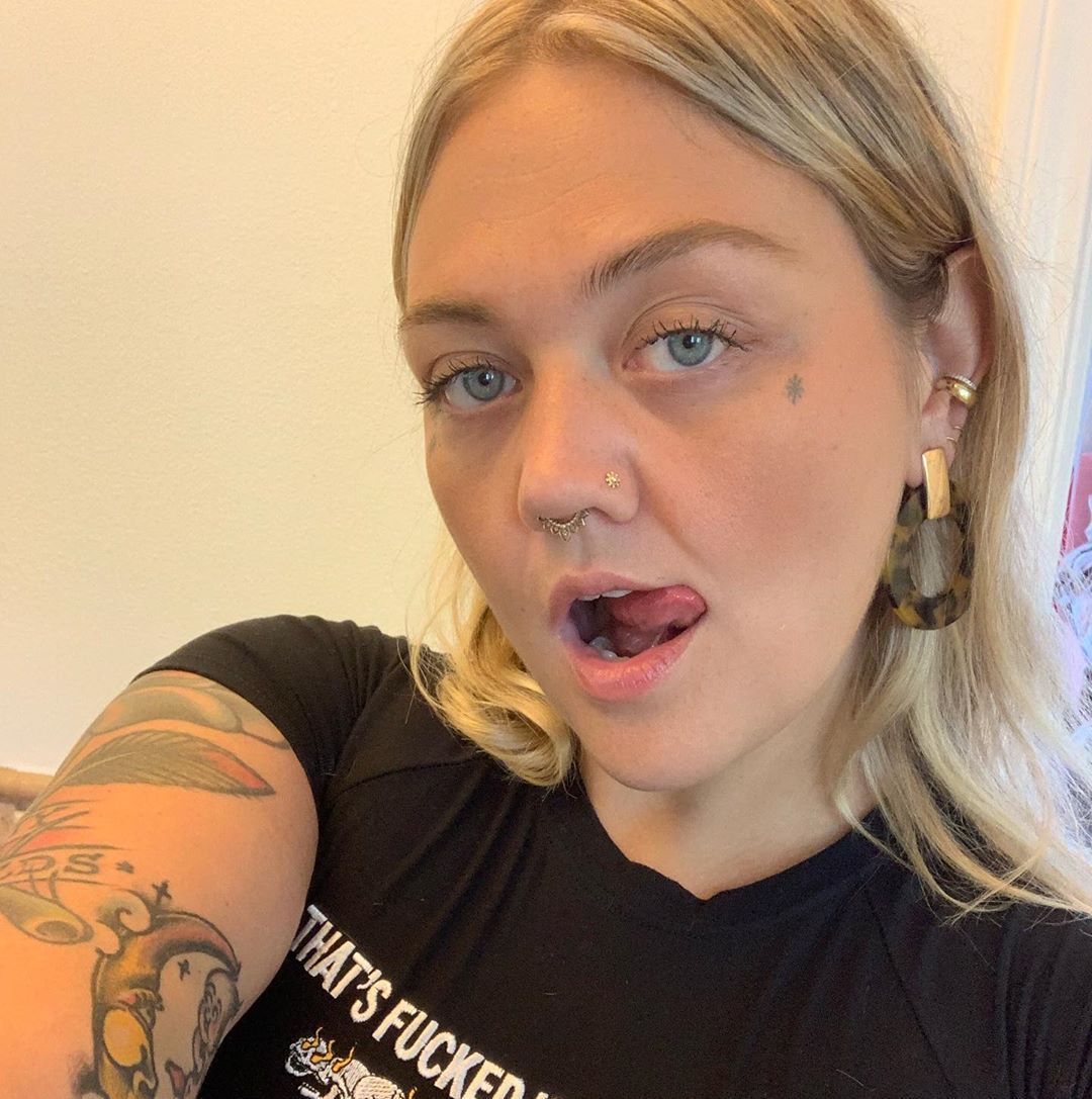 Elle King lip fillers