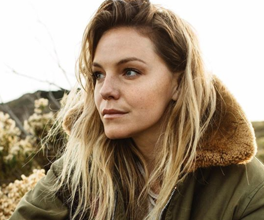 Eloise Mumford boob job botox facelift