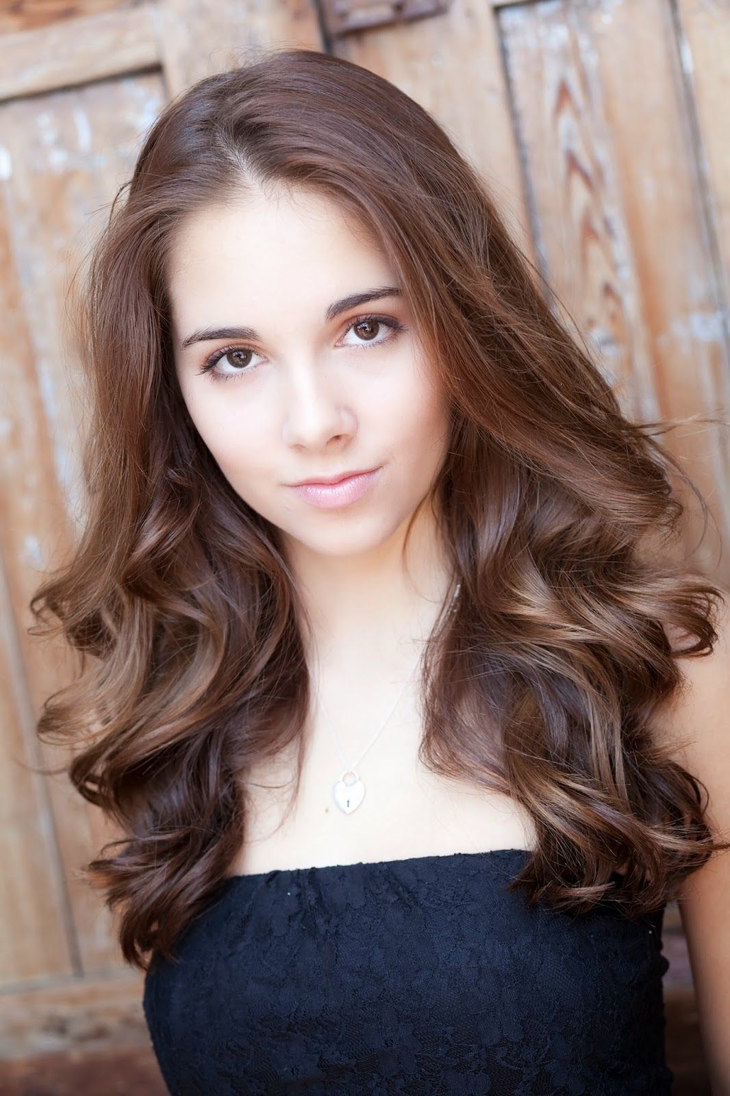 Haley Pullos nose job