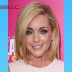 Jane Krakowski body measurements boob job nose job
