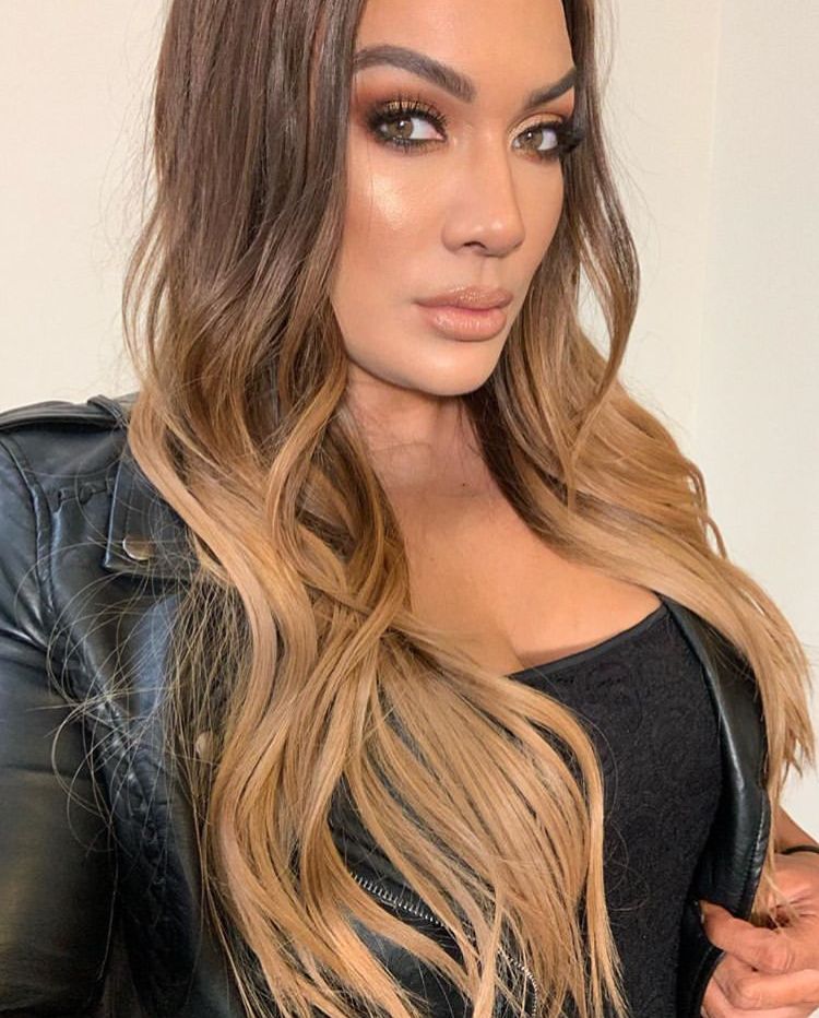 Nia Jax botox