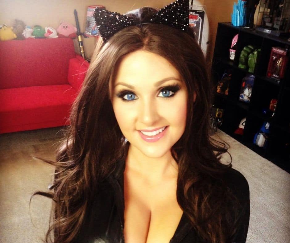 Angie Griffin Cosmetic Surgery Boob Job