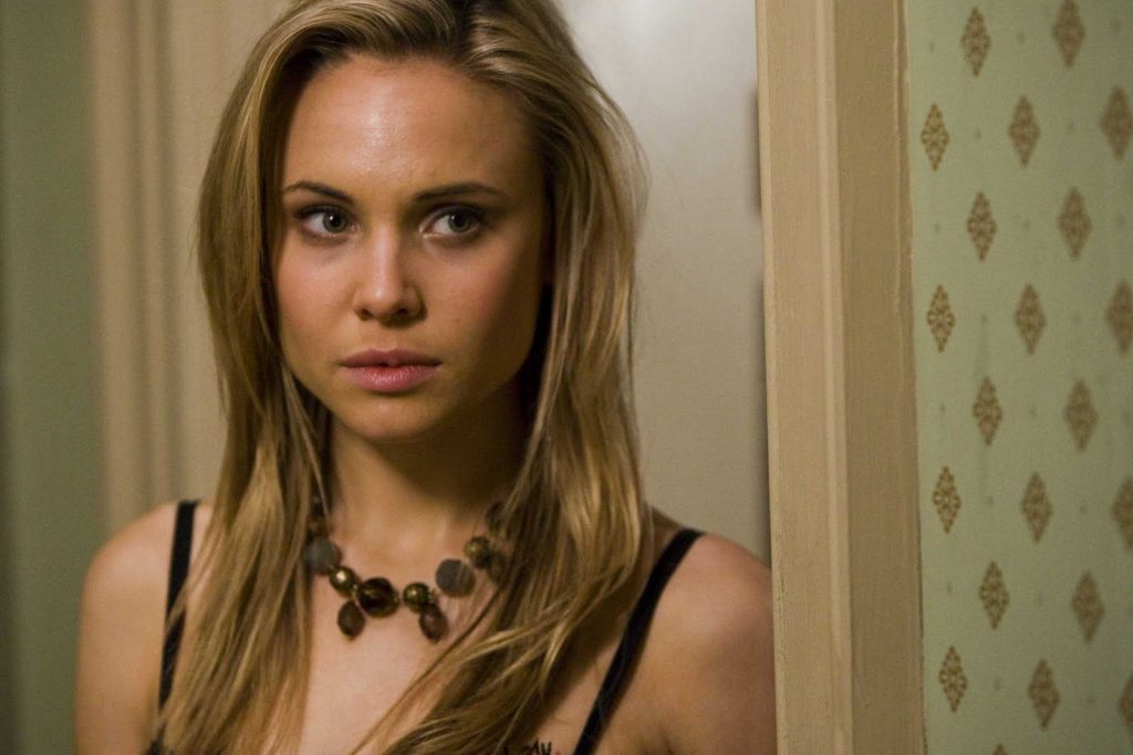Leah Pipes Plastic Surgery