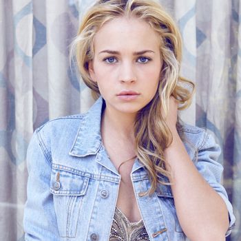 Britt Robertson Cosmetic Surgery Face