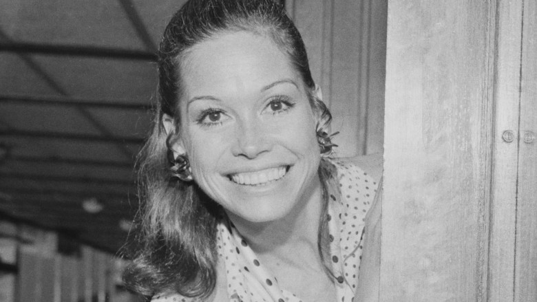 Mary Tyler Moore Plastic Surgery and Body Measurements