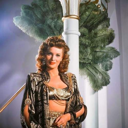 Maureen O'Hara Cosmetic Surgery Body