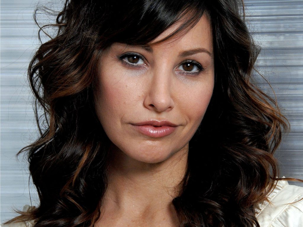 Gina Gershon Plastic Surgery and Body Measurements