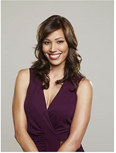 Michaela Conlin Cosmetic Surgery Body