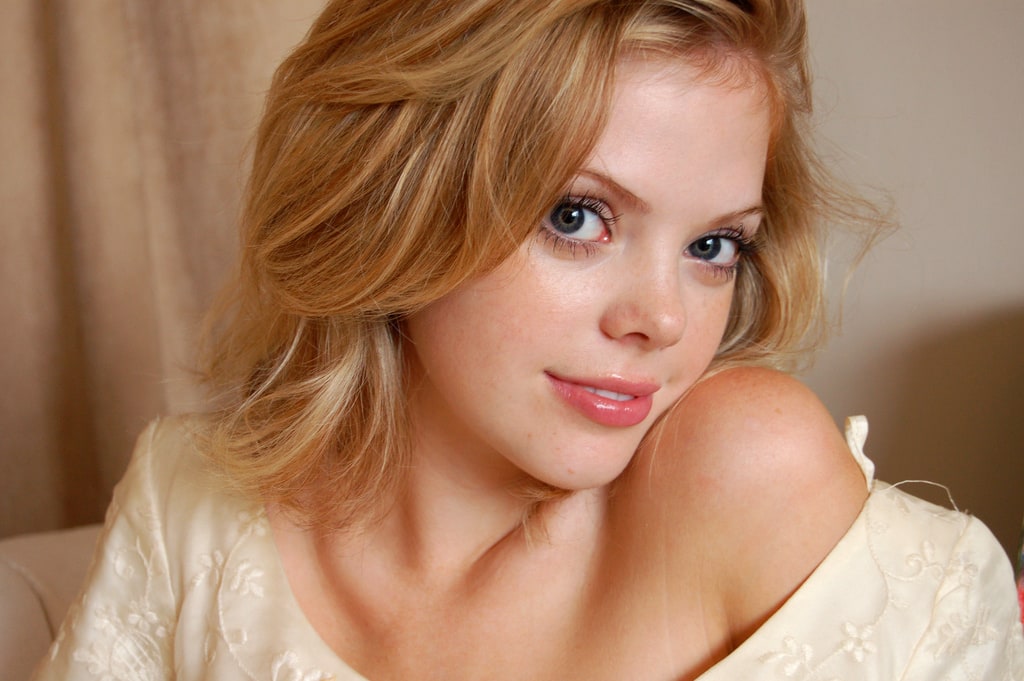 Dreama Walker Cosmetic Surgery
