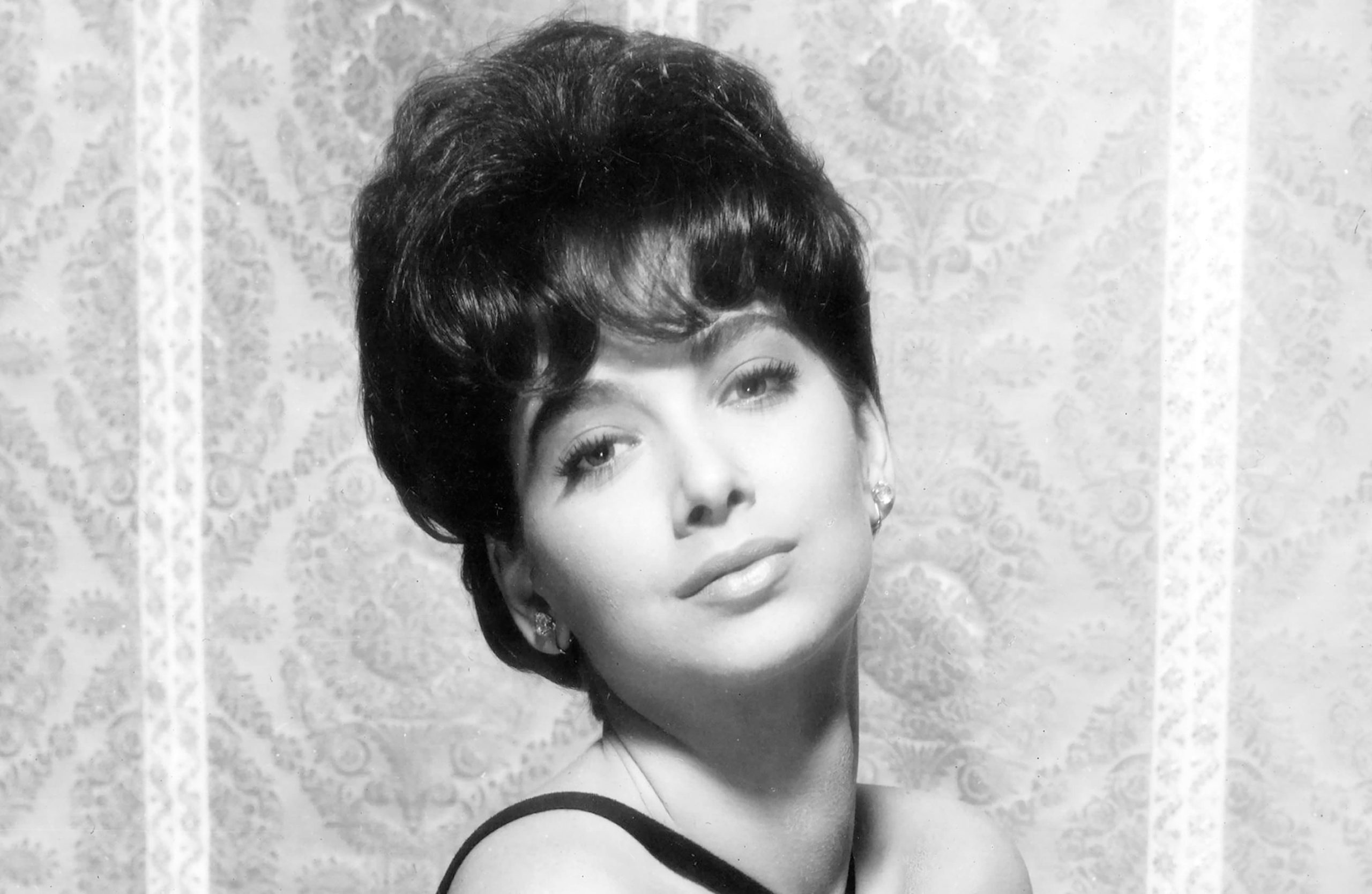 Suzanne Pleshette Plastic Surgery and Body Measurements