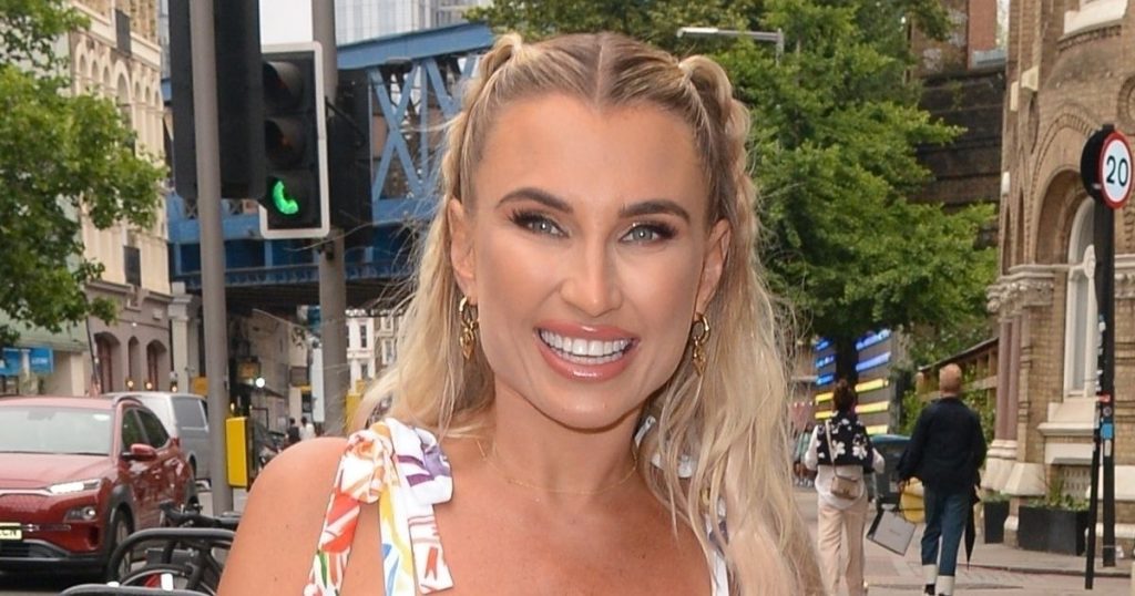 Billie Faiers Plastic Surgery