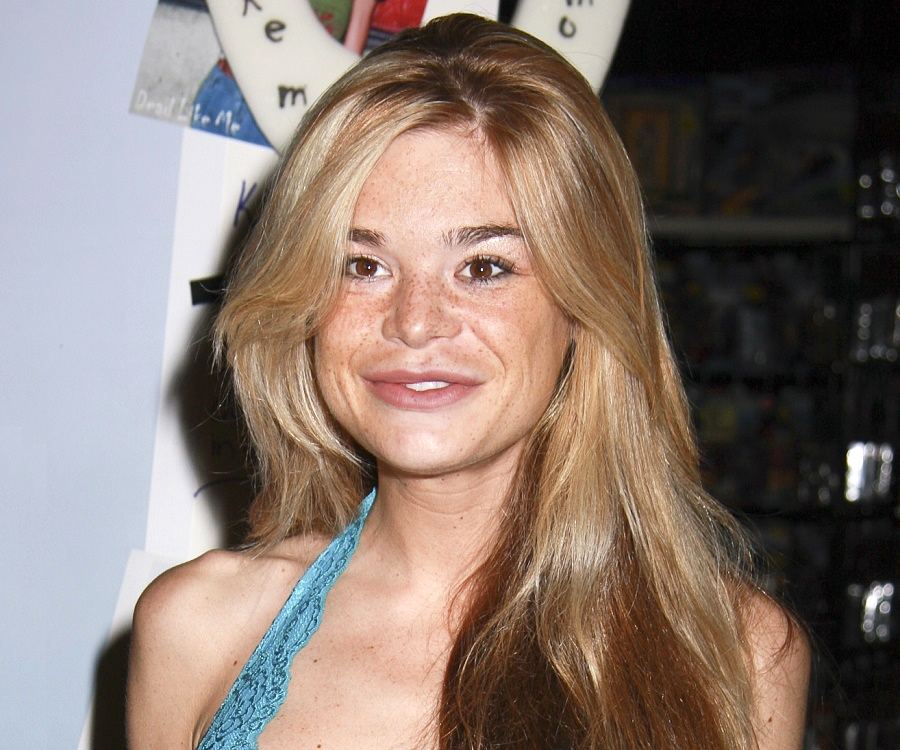 Ellen Muth Plastic Surgery Face