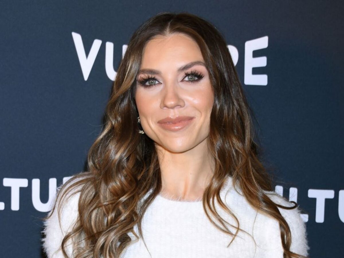 Jenna Johnson Plastic Surgery and Body Measurements