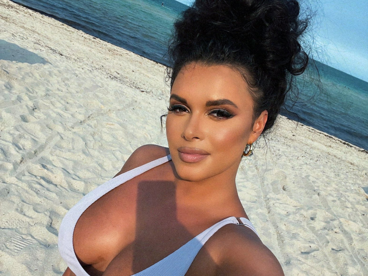 Did Joy Taylor Have Plastic Surgery? 