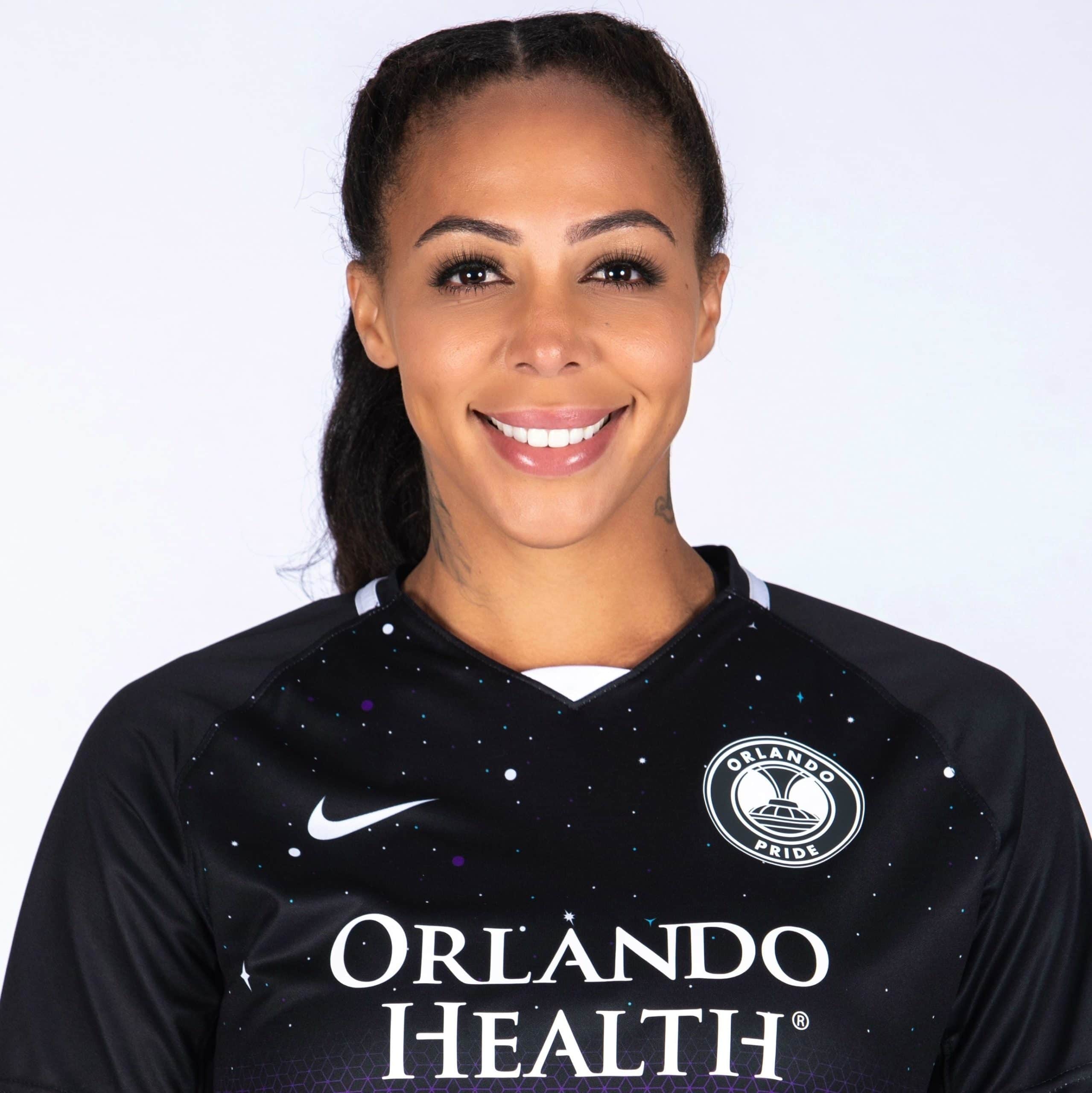 Sydney Leroux Cosmetic Surgery Face