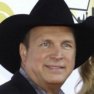 Garth Brooks Plastic Surgery Face