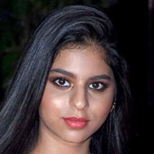 Suhana Khan Cosmetic Surgery Face