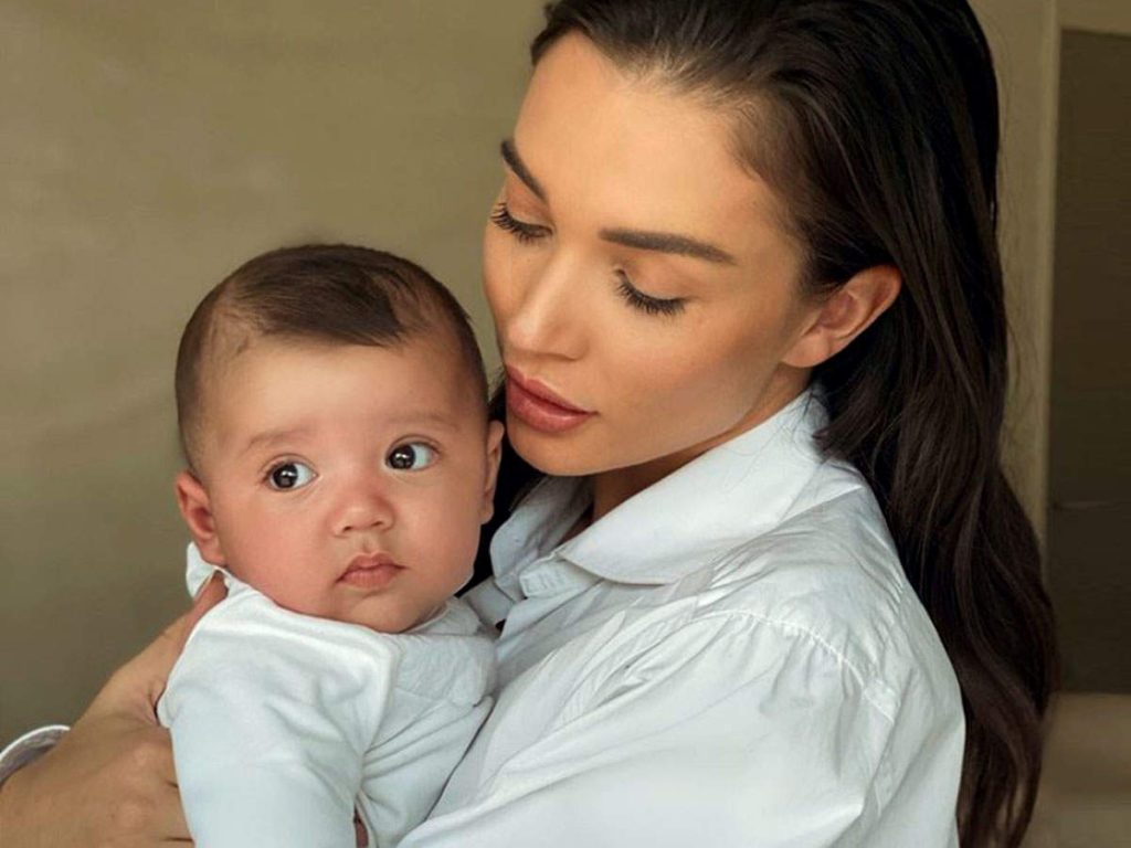 Amy Jackson Plastic Surgery
