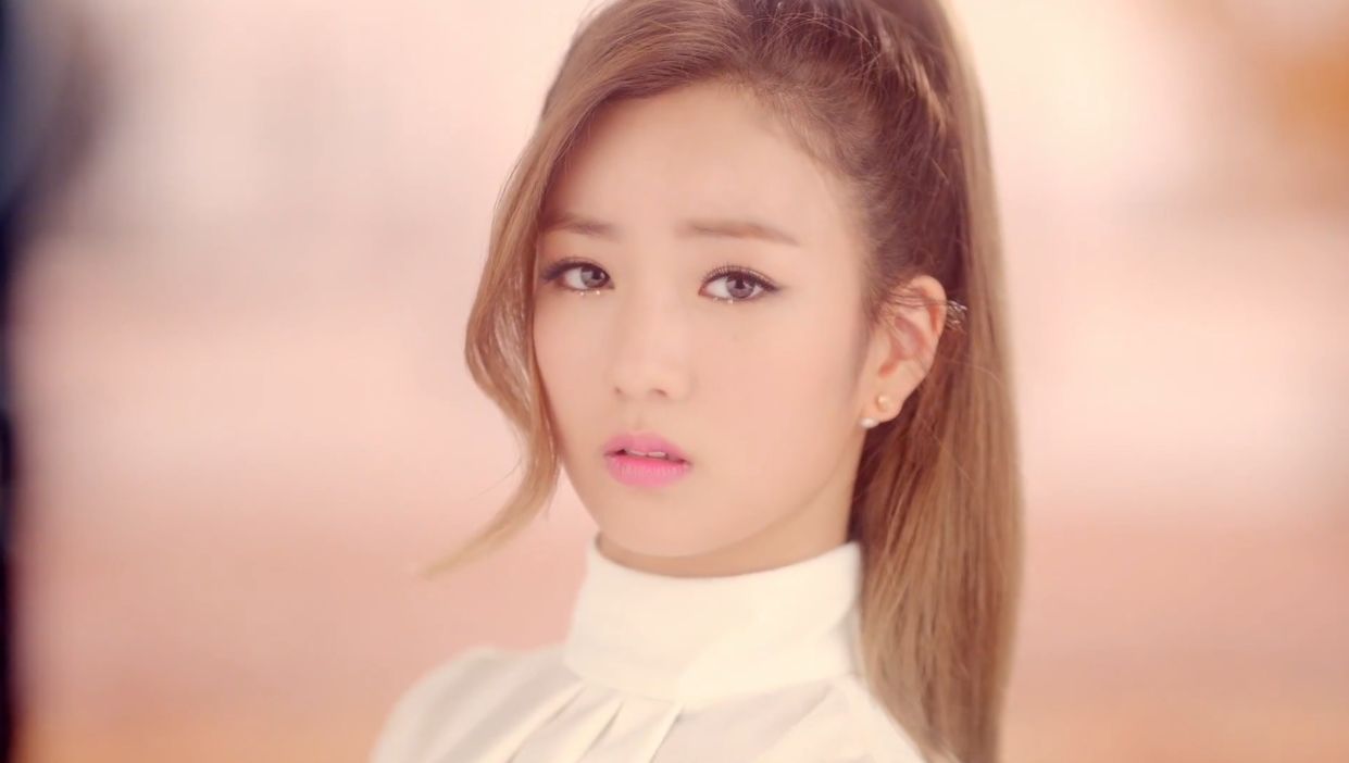 Yoon Bomi Plastic Surgery Face