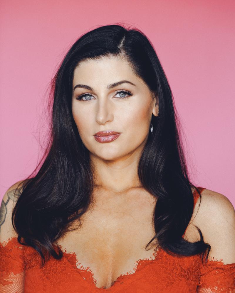 Trace Lysette Plastic Surgery Face