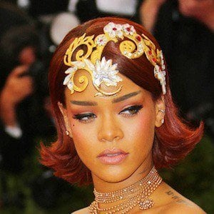 Rihanna Plastic Surgery