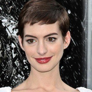 Anne Hathaway Plastic Surgery Face
