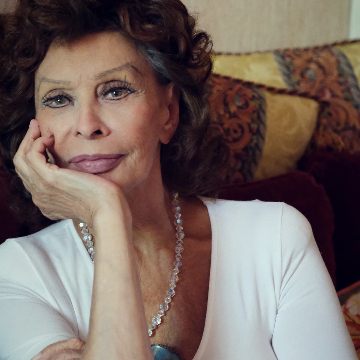 Sophia Loren Plastic Surgery and Body Measurements
