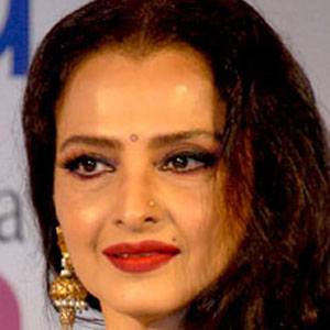 Rekha Plastic Surgery and Body Measurements